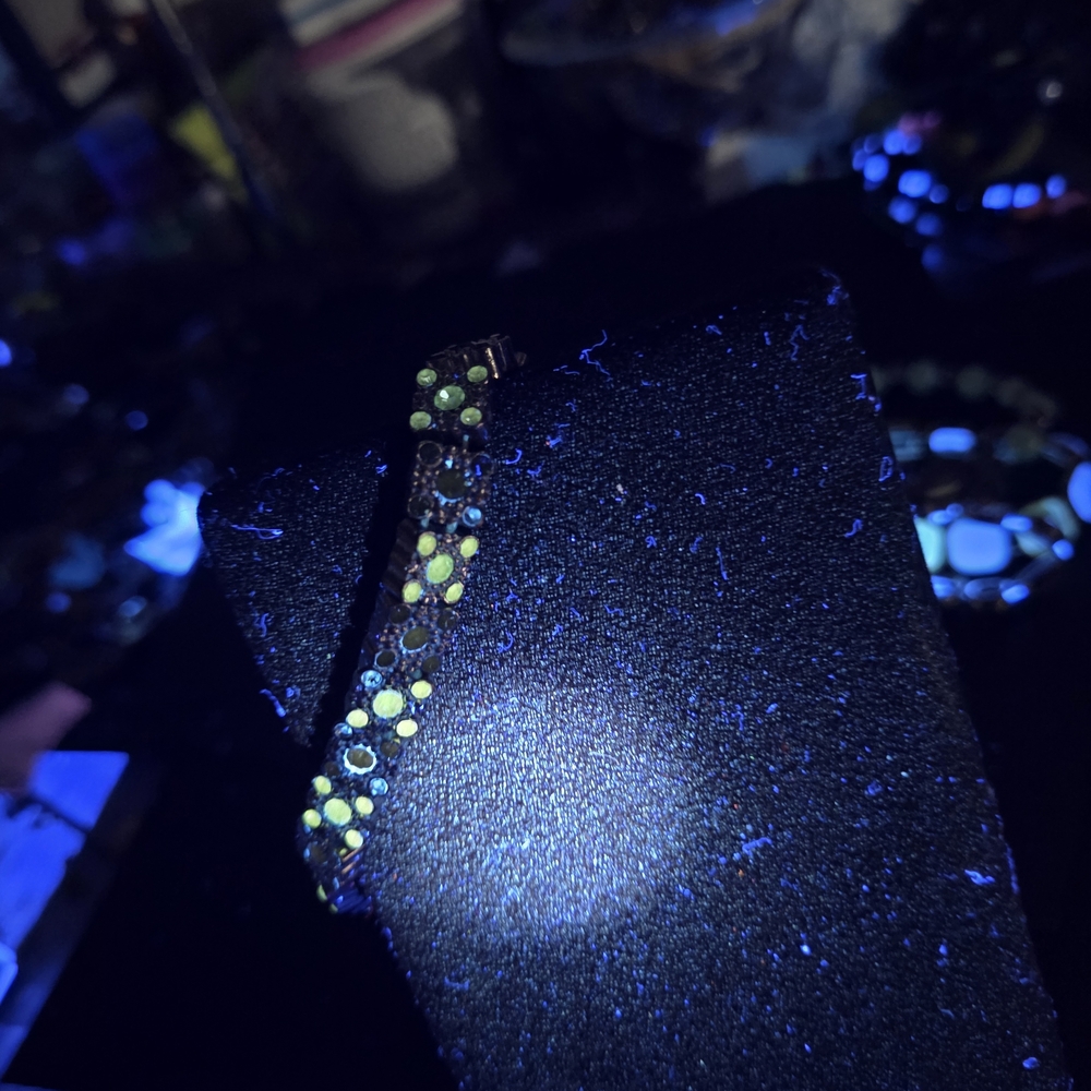 Uranium Vintage Blue Stone Strech Braclet